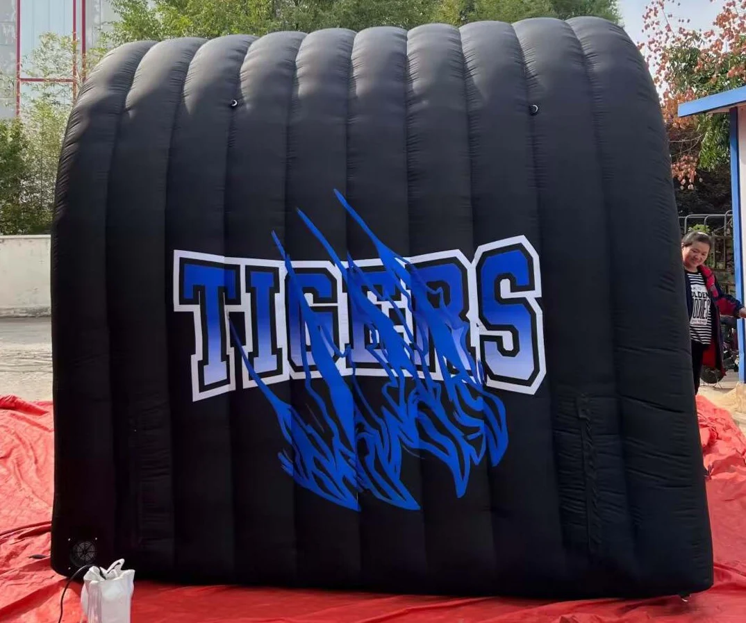 Inflatable Black Football Tunnel With Tiger Head Run Through - Image 4