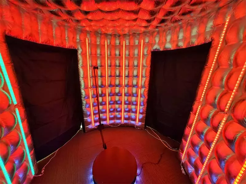 Inflatable Photo Booth With Lights - Image 4